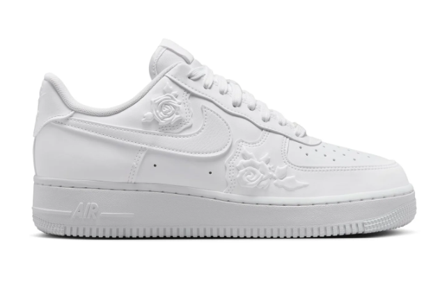 Women's Nike Air Force 1 '07 'White' DD8959-100