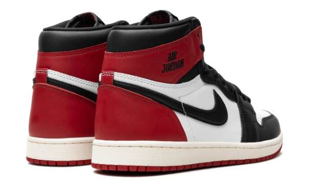 Air Jordan 1 High OG Black Toe Reimagined   (2222) DZ5485 106