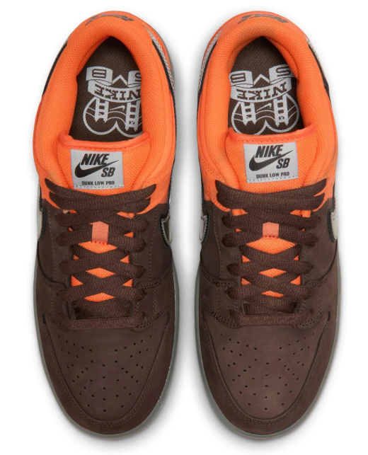 Nike SB Muni Fast Pass Dunk Low Pro Shoes - Safety OrangeWolf GreyBaroque Brown