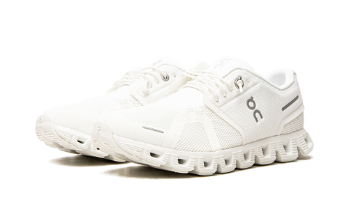 CLOUD 5 WMNS "All White" 59.98902