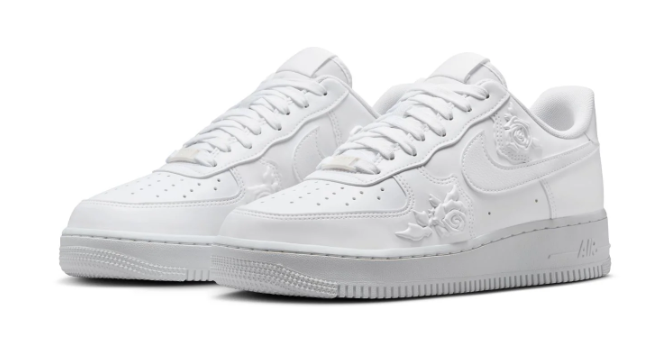 Women's Nike Air Force 1 '07 'White' DD8959-100