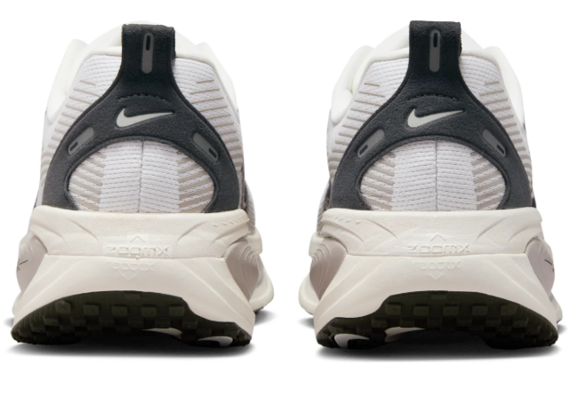 Nike Air Zoom Vomero 18 'Run Pack Summit White' IB5726-100