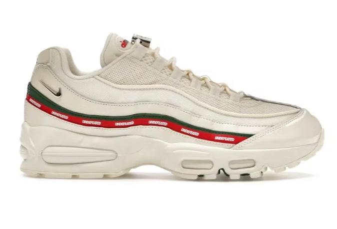 Nike Air Max 95 SP Undefeated Sail